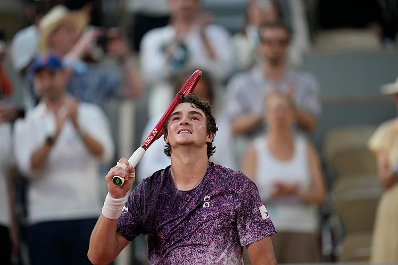 French Open Tennis Tournament: Joao Fonseca vs Novak Djokovic