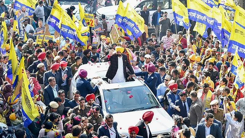 Delhi polls: Bhagwant Mann campaigns