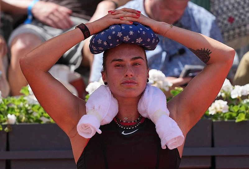Aryna Sabalenka vs Daria Kasatkina French Open tennis tournament photo