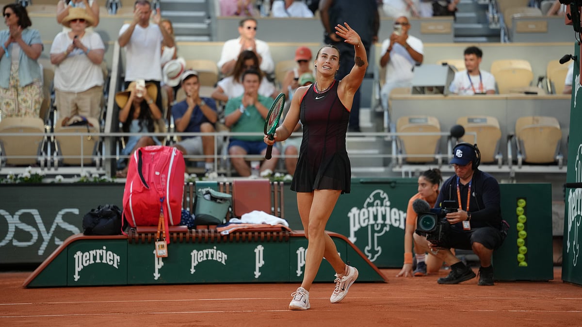 Aryna Sabalenka of Belarus celebrates after winning the second round women’s singles tennis match against Elsa Jacquemot of France at the French Open tennis tournament in Paris, Thursday, May 28, 2026. - | Photo: AP/Aurelien Morissard