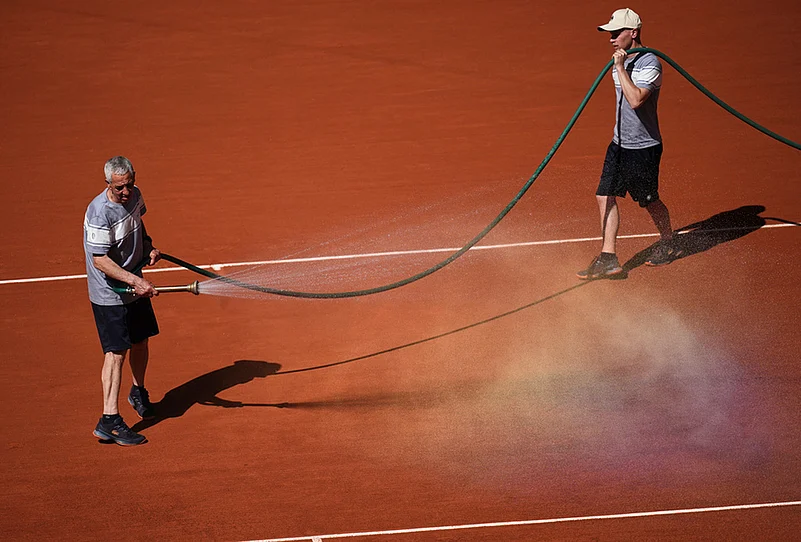 French Open Heat Wave Scorching Temperatures at Roland Garros –