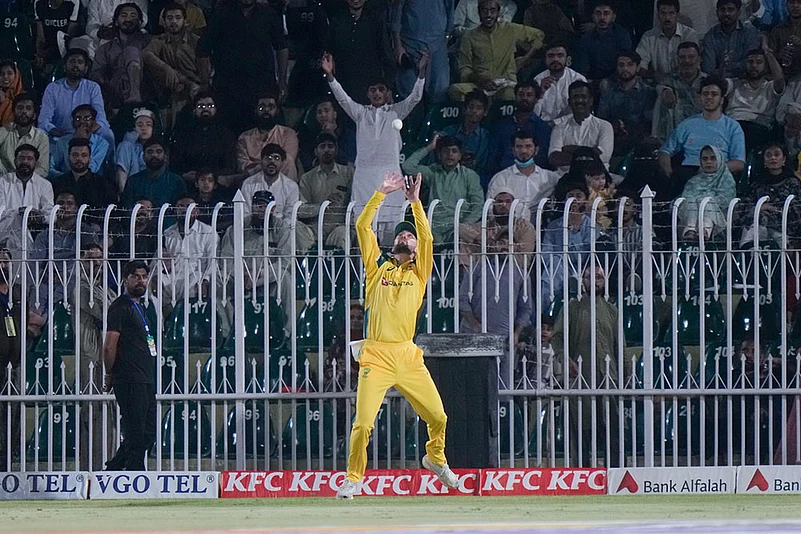 Matthew Short PAK vs AUS 1st ODI