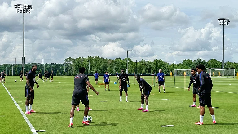 United States soccer players work on a drill at the new national training complex, Thursday, May 28, 2026, in Fayetteville, Ga., ahead of the 2026 World Cup soccer tournament. - | Photo: AP/Ronald Blum