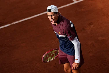 | Photo: AP/Christophe Ena