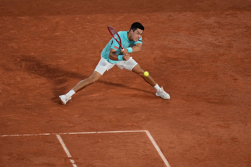 French Open Tennis: Felix Auger-Aliassime vs Brandon Nakashima