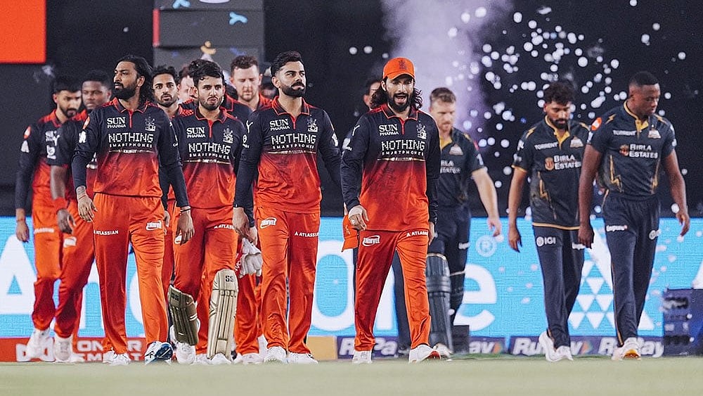 Royal Challengers Bengaluru's players before the Indian Premier League (IPL) 2026 Final T20 cricket match between Royal Challengers Bengaluru and Gujarat Titans, in Ahmedabad, Gujarat. - | Photo: PTI/Kunal Patil