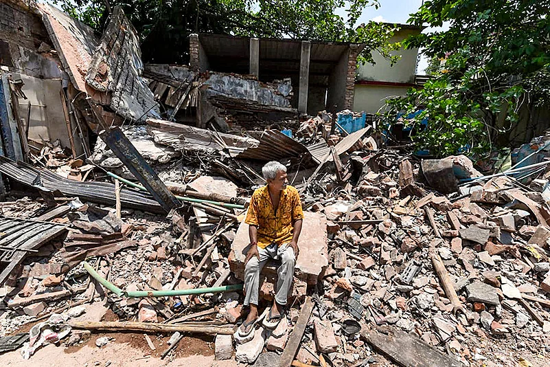 Anti-encroachment drive in Kolkata