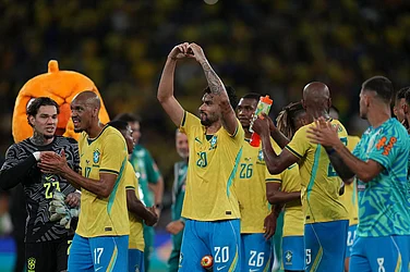 | Photo: AP/Silvia Izquierdo