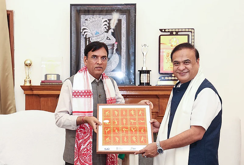 Mansukh-Himanta meeting