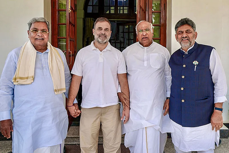 RaGa meets DK Shivakumar