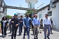 South African Deputy President Paul Mashatile visited UFlex’s integrated manufacturing facility in Noida