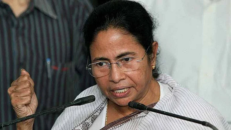 TMC Rift Widens as Rebel MLAs Claim Majority Support - null