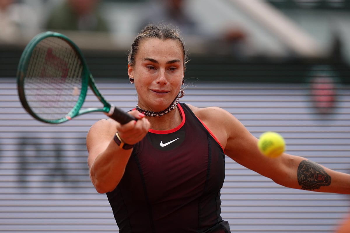 Aryna Sabalenka of Belarus retruns to Russia's Diana Shnaider during the quarterfinal tennis match at the French Open in Paris, Wednesday. - AP/Aurelien Morissard