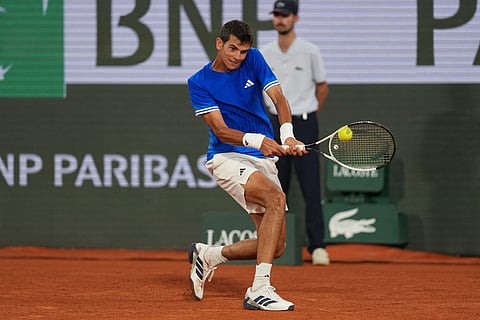 Spain's Rafael Jodar returns to Germany's Alexander Zverev during the quarterfinal tennis match at the French Open in Paris.