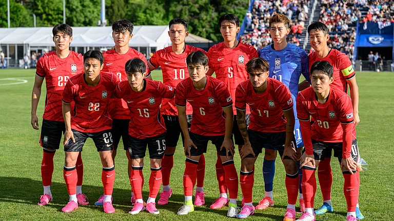 South Korea starters pose for a photo before an international friendly soccer match against Trinidad and Tobago. - AP Photo