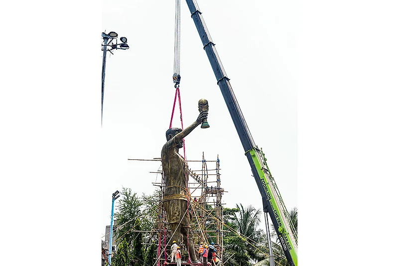 Lionel Messi Statue Relocated