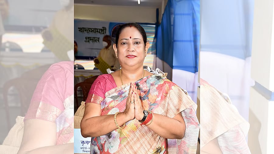 Krishna Chakraborty Resigns as Bidhannagar Mayor Amid TMC Crisis - null
