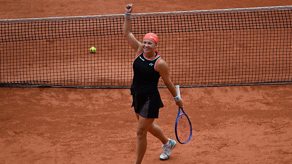 Russia's Diana Shnaider will be up against Maja Chwalinska in the semi-final of Roland Garros 2026. - | Photo: AP/Emma Da Silva