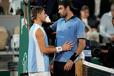 | Photo: AP/Christophe Ena