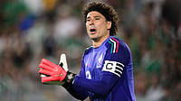 AP Photo : Mexico’s goalkeeper Guillermo Ochoa gestures during the second half of an international friendly soccer match against Australia.