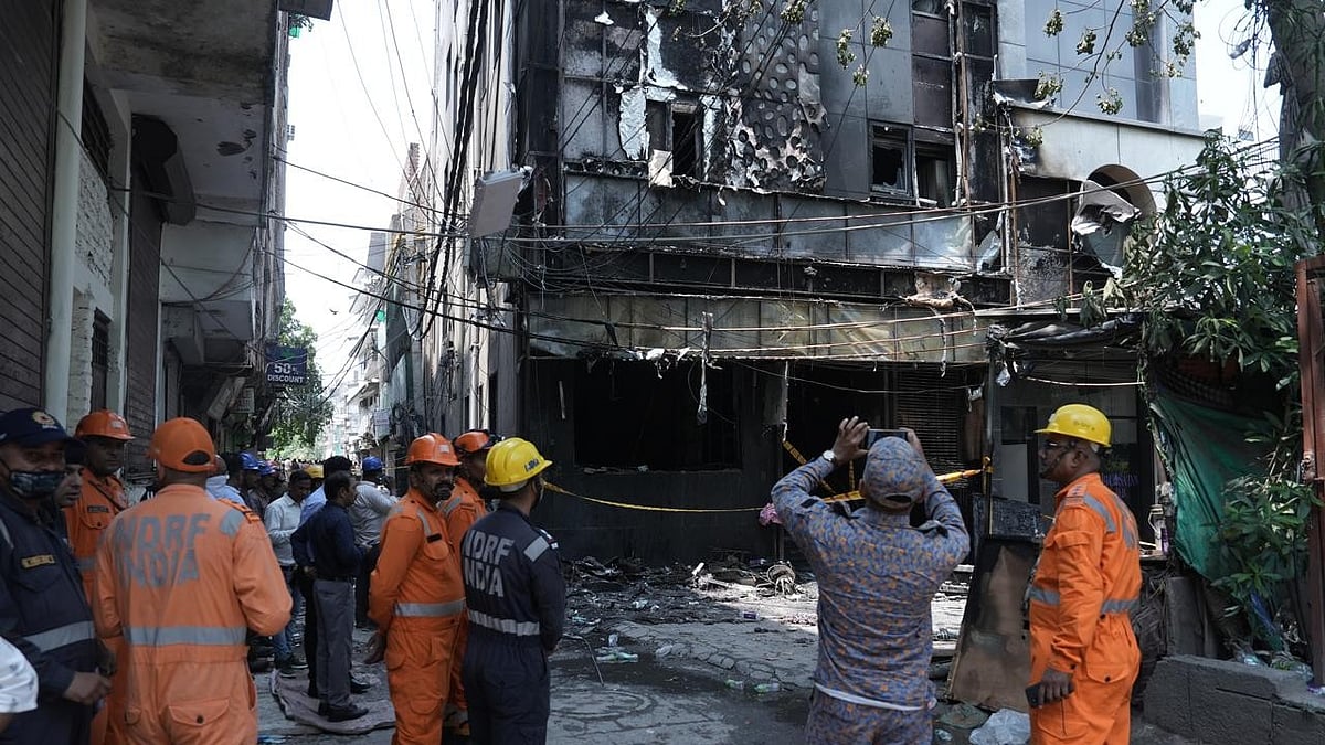 Eyewitnesses described a scene of sheer panic as trapped occupants attempted to flee the smoke-logged premises.  - Photo By Tribhuvan Tiwari