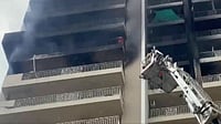 ANI : Fire breaks out in Noida's apartment