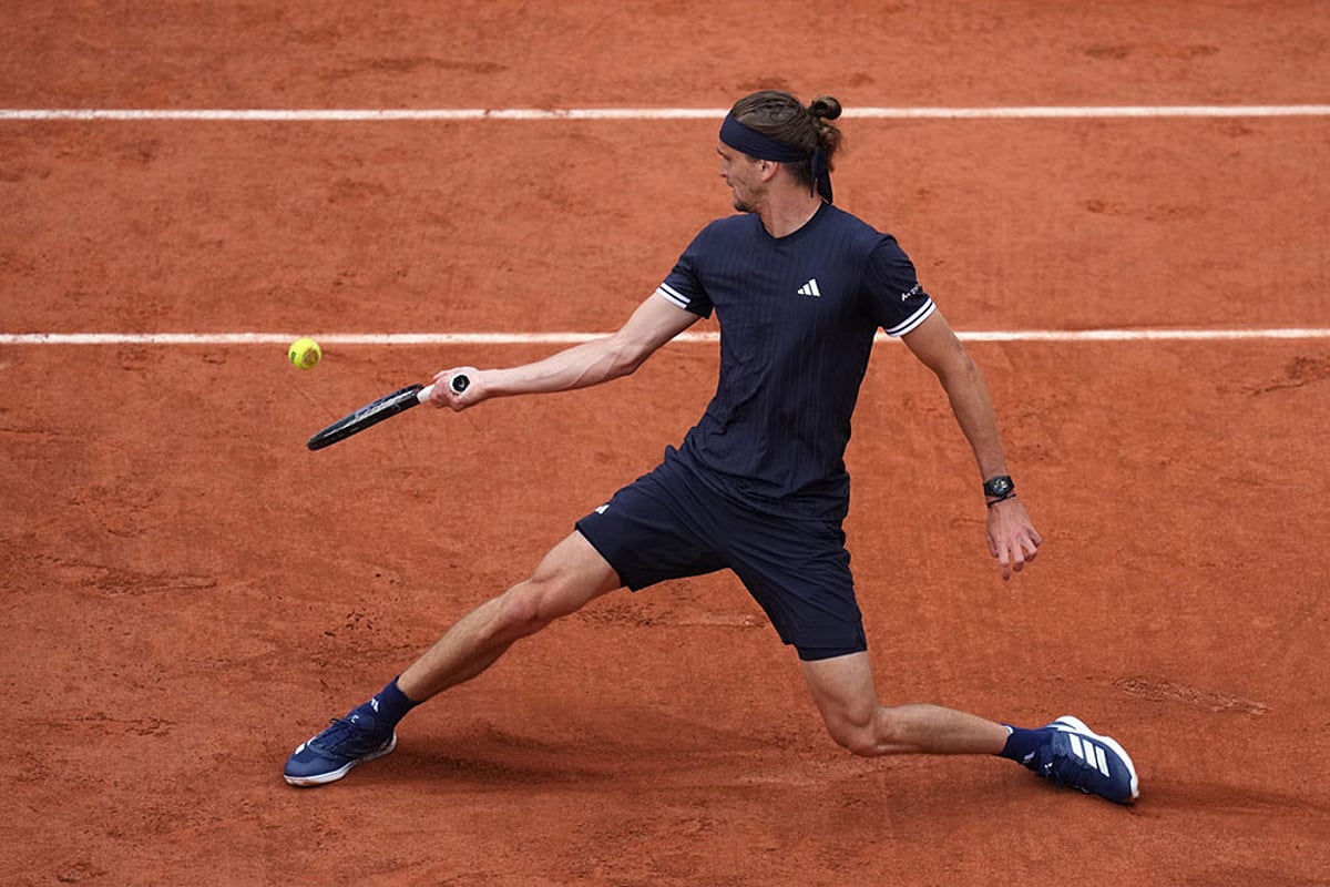 French Open: Alexander Zverev vs Jakub Mensik