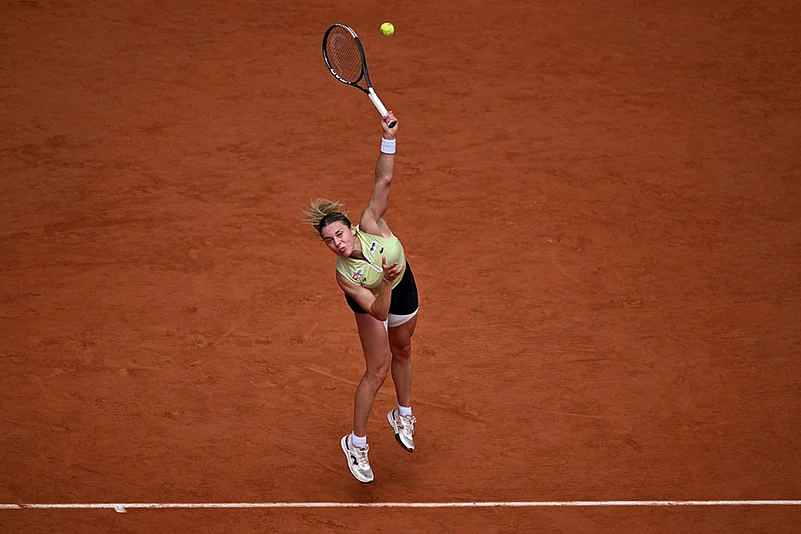Tennis: Maja Chwalinska vs Mirra Andreeva
