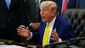 AP Photo/Julia Demaree Nikhinson : Donald Trump in an interview said that he may attend Game 3 and 4 of NBA Finals 2025-26 at the Madison Square Garden.