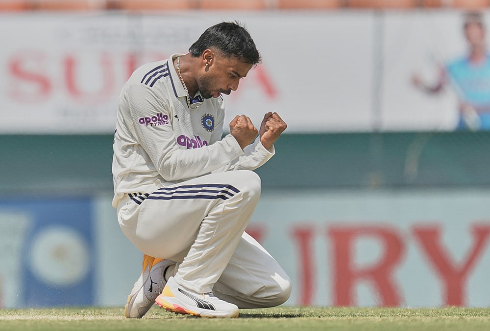 India vs Afghanistan Cricket test match Day 2 highlights—Manav Suthar 