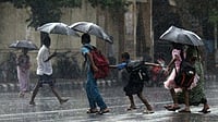Red Alert in Three Districts as Monsoon Remains Active in Kerala, Two Killed Red Alert in Three Districts as Monsoon Remains Active in Kerala, Two Killed