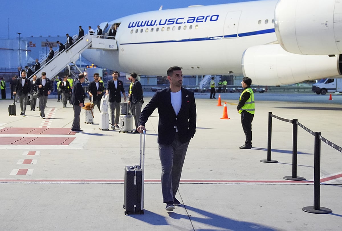FIFA world cup 2026 Iran soccer players in Mexico for training-Iran's Ehsan Hajisafi