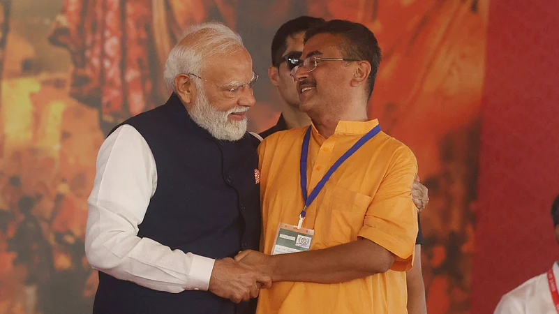 Bengal CM Adhikari Terms PM Modis Record Tenure Record Monumental Moment for India