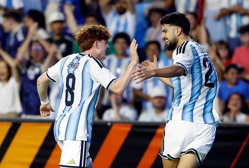 Argentina vs Iceland FIFA World Cup Warm-Up Match Highlights-Valentín Barco