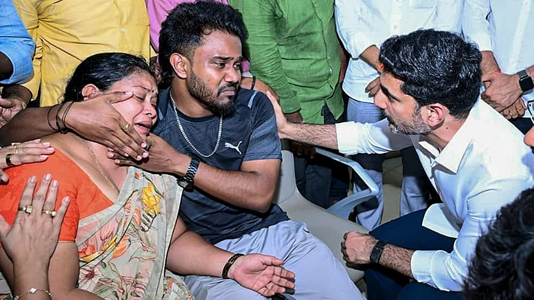 Vizag Steel Plant Explosion: Bodies of All Eight Victims Handed Over to Families - | Photo: @JaiTDP/X via PTI