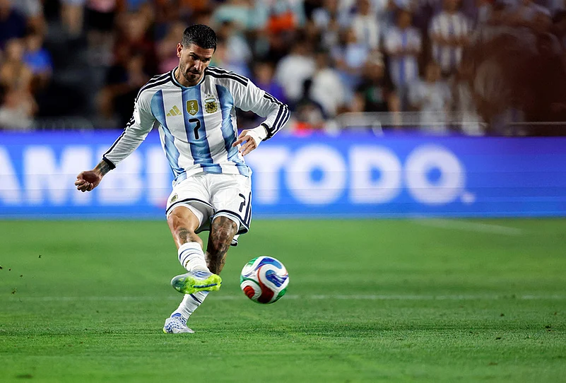 Argentina vs Iceland FIFA World Cup Warm-Up Match Highlights-Rodrigo de Paul