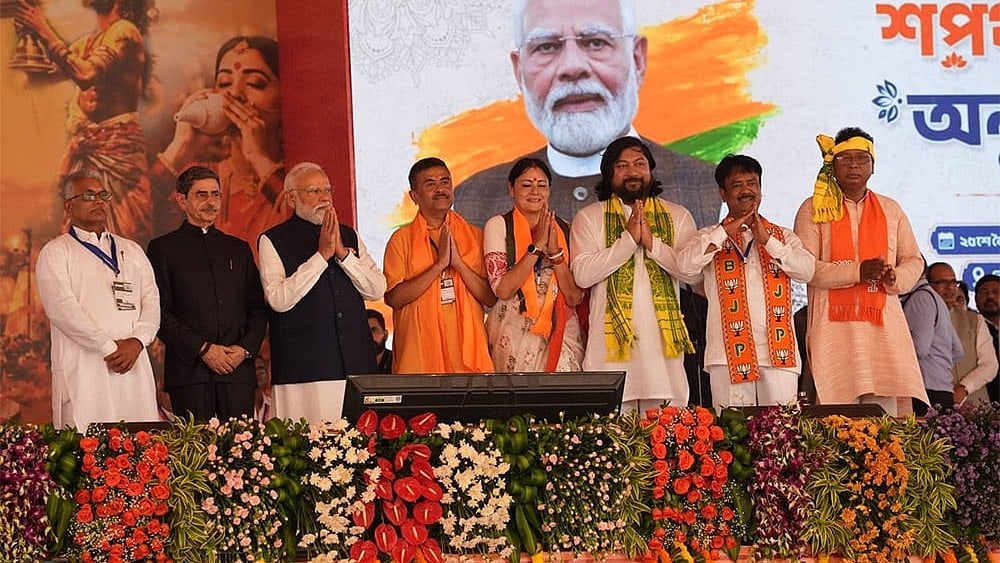 Bengal Cabinet Portfolio Allocation: Adhikari Keeps Home, Personnel, Swapan Dasgupta Given Finance  - | Photo: Sandipan Chatterjee