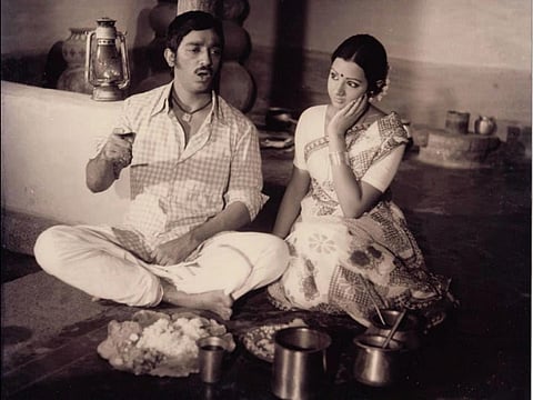 A Still From 16 Vayathinile 