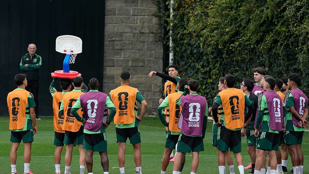 Mexico will take on South Africa in the FIFA 2026 opener at the Estadio Azteca on June 11. - AP Photo/Fernando Llano