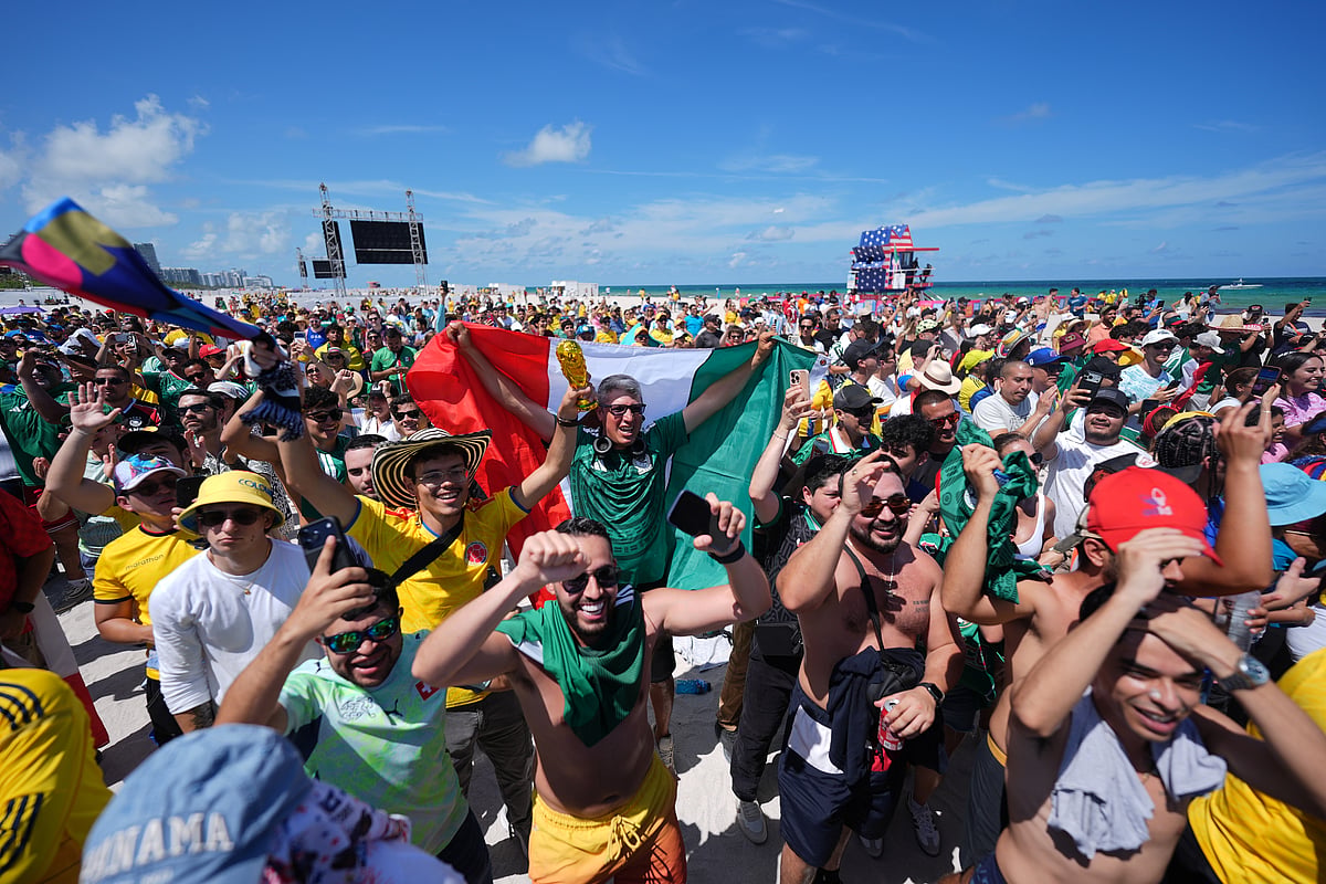 Mexico vs south Africa fifa world cup 2026 group a Miami fans ap photo