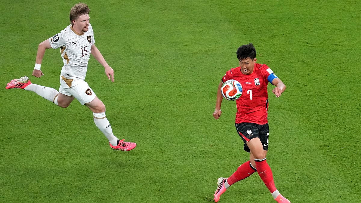 South Korea's Son Heung-min, right, controls the ball against Czechia's Pavel Sulc in the first half during the World Cup Group A soccer match between South Korea and Czechia in Zapopan, near Guadalajara, Mexico, Thursday, June 11, 2026 - (AP Photo/Moises Castillo)