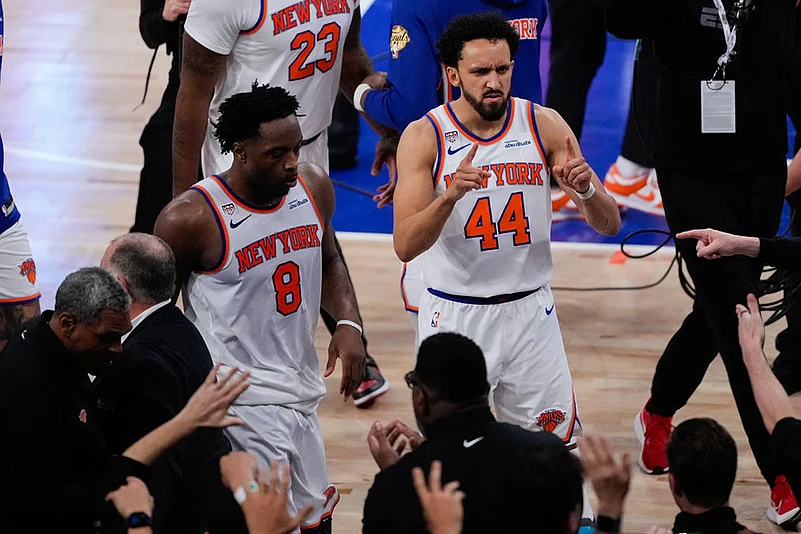 NBA: San Antonio Spurs vs New York Knicks