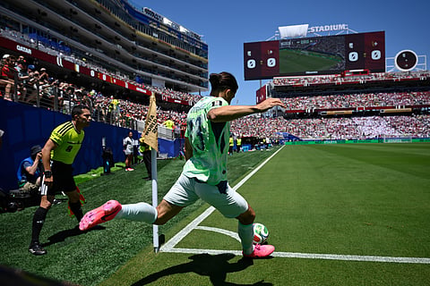 Switzerland's Ricardo Rodriguez takes a corner kick during the World Cup Group B soccer match between Qatar and Switzerland in Santa Clara, Calif., near San Francisco, Saturday, June 13, 2026.