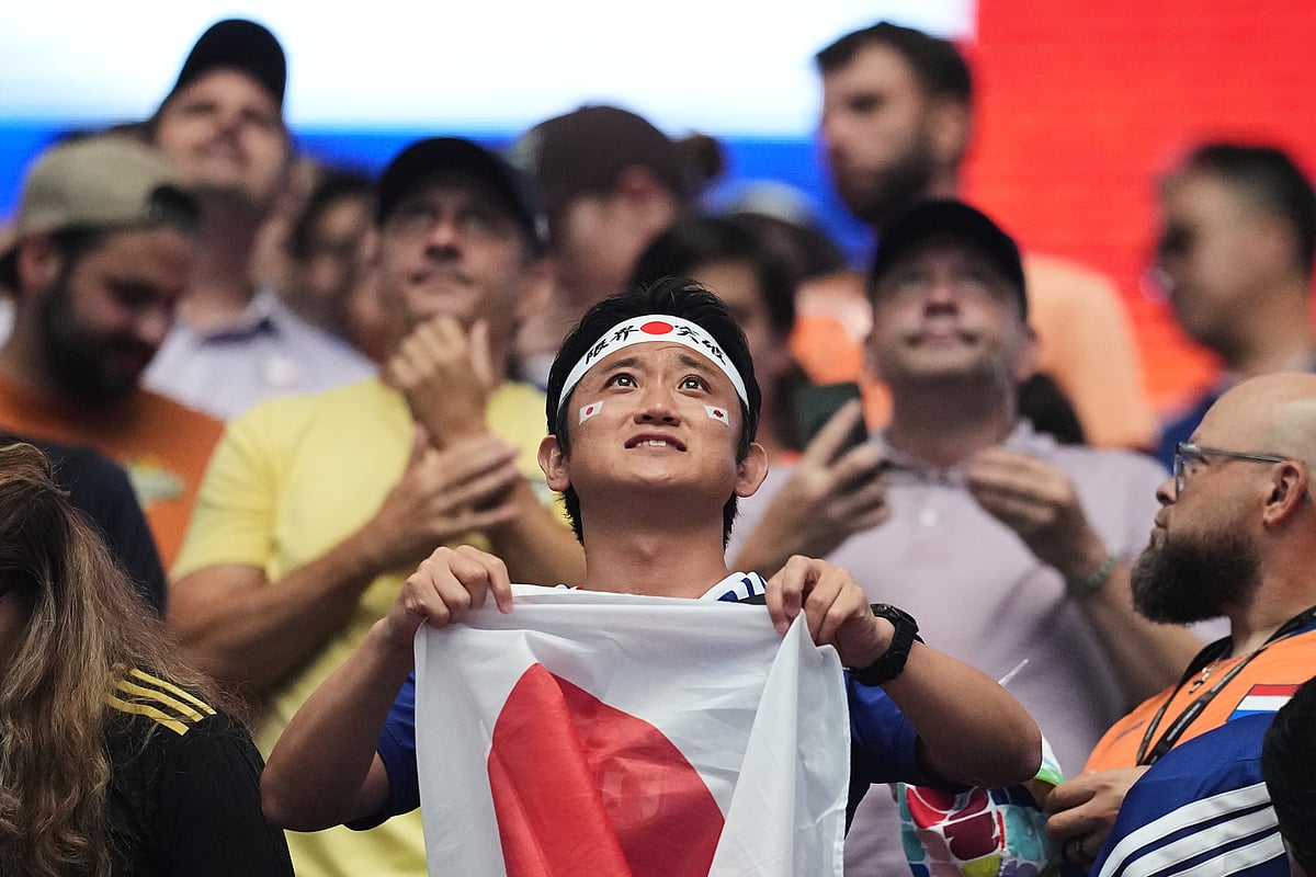 Netherlands Vs Japan FIFA World Cup Group F Japanese Fans AP Photo