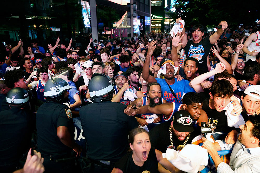 NBA Finals New York Knicks Fans Street Celebrations