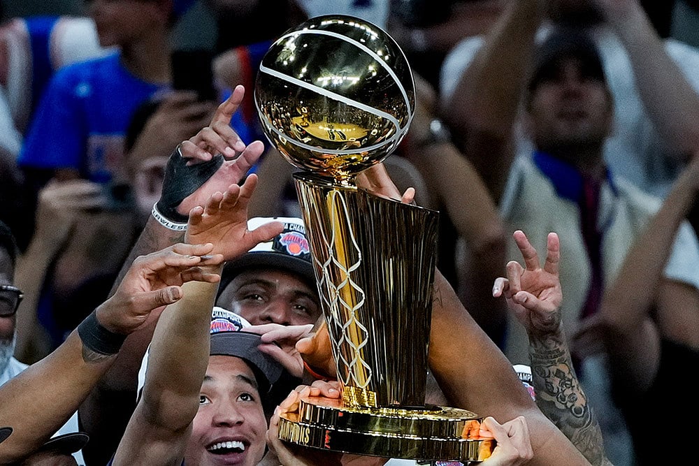 NBA Finals Basketball Series: New York Knicks vs San Antonio Spurs