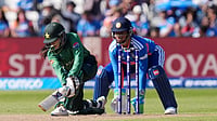 (Jacob King/PA via AP) : Pakistan's Gull Feroza batting during the ICC Women's T20 World Cup, Group 1 cricket match between India and Pakistan in Birmingham, England, Sunday, June 14, 2026.