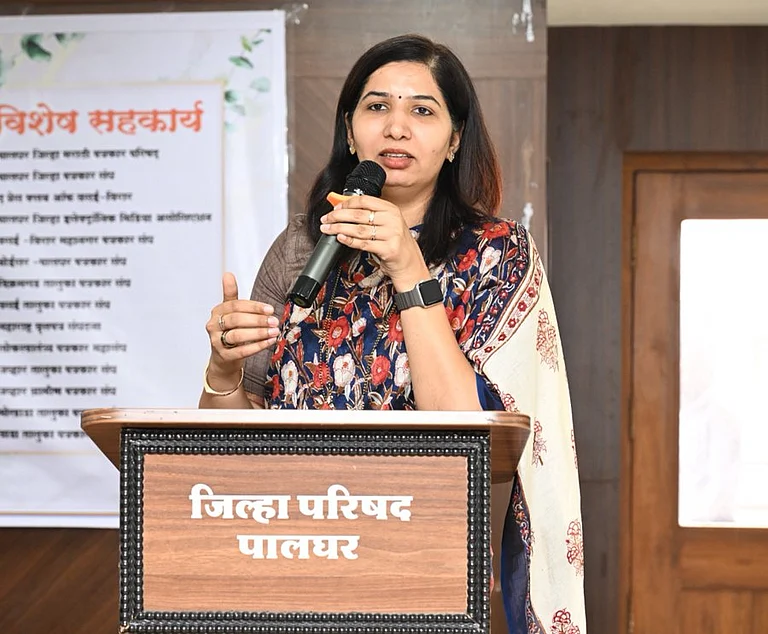 Palghar Collector Indu Rani Jakhar - null