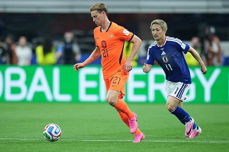 Netherlands Vs Japan FIFA World Cup Group F Frenkie de Jong Daizen Maeda AP Photo
