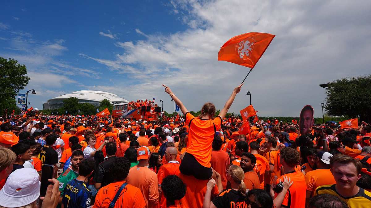 Netherlands Vs Japan FIFA World Cup Group F Orange Walk Dallas AP Photo